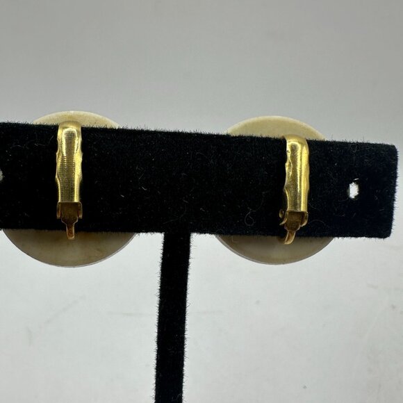 Vintage Porcelain Clip-On Earrings With Floral Design - Picture 2 of 4